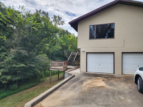 Tiny photo for 66 Birdsong Drive, Carbondale, IL 62903 (MLS # 12763812)