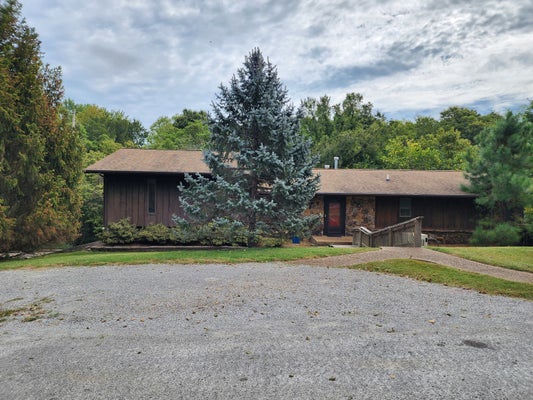 66 BIRDSONG DR, CARBONDALE, IL 62903 - Image 0d64b6bd67c690e570fb71fb243ccb1a/2433756506