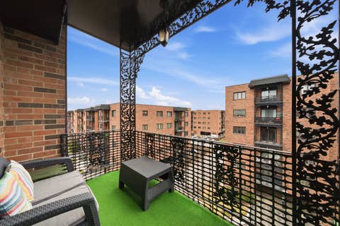 Tiny photo for 9331 Landings Lane #504, Des Plaines, IL 60016 (MLS # 12667549)