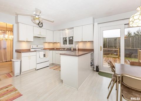 Tiny photo for 2705 36TH Street, Rock Island, IL 61201 (MLS # QC4269530)