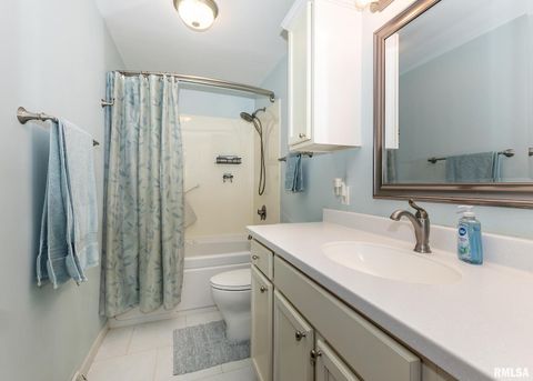 Tiny photo for 2705 36TH Street, Rock Island, IL 61201 (MLS # QC4269530)