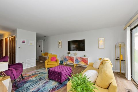 Tiny photo for 4182 192nd Court #253, Country Club Hills, IL 60478 (MLS # 12613078)