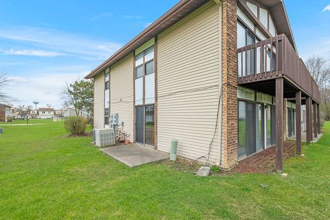 Tiny photo for 4182 192nd Court #253, Country Club Hills, IL 60478 (MLS # 12613078)