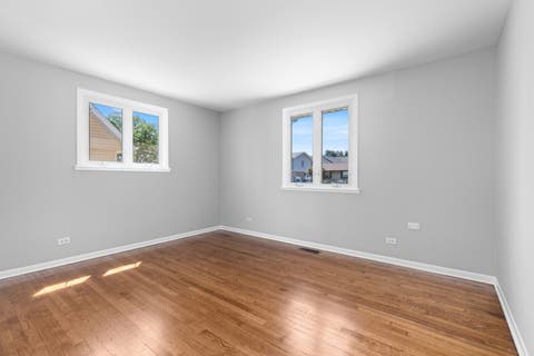 Tiny photo for 5446 Highland Court, Crestwood, IL 60418 (MLS # 12674412)
