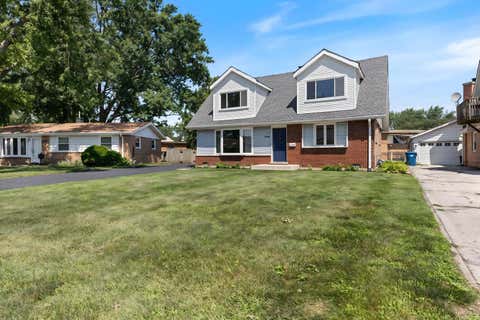 Tiny photo for 5446 Highland Court, Crestwood, IL 60418 (MLS # 12674412)