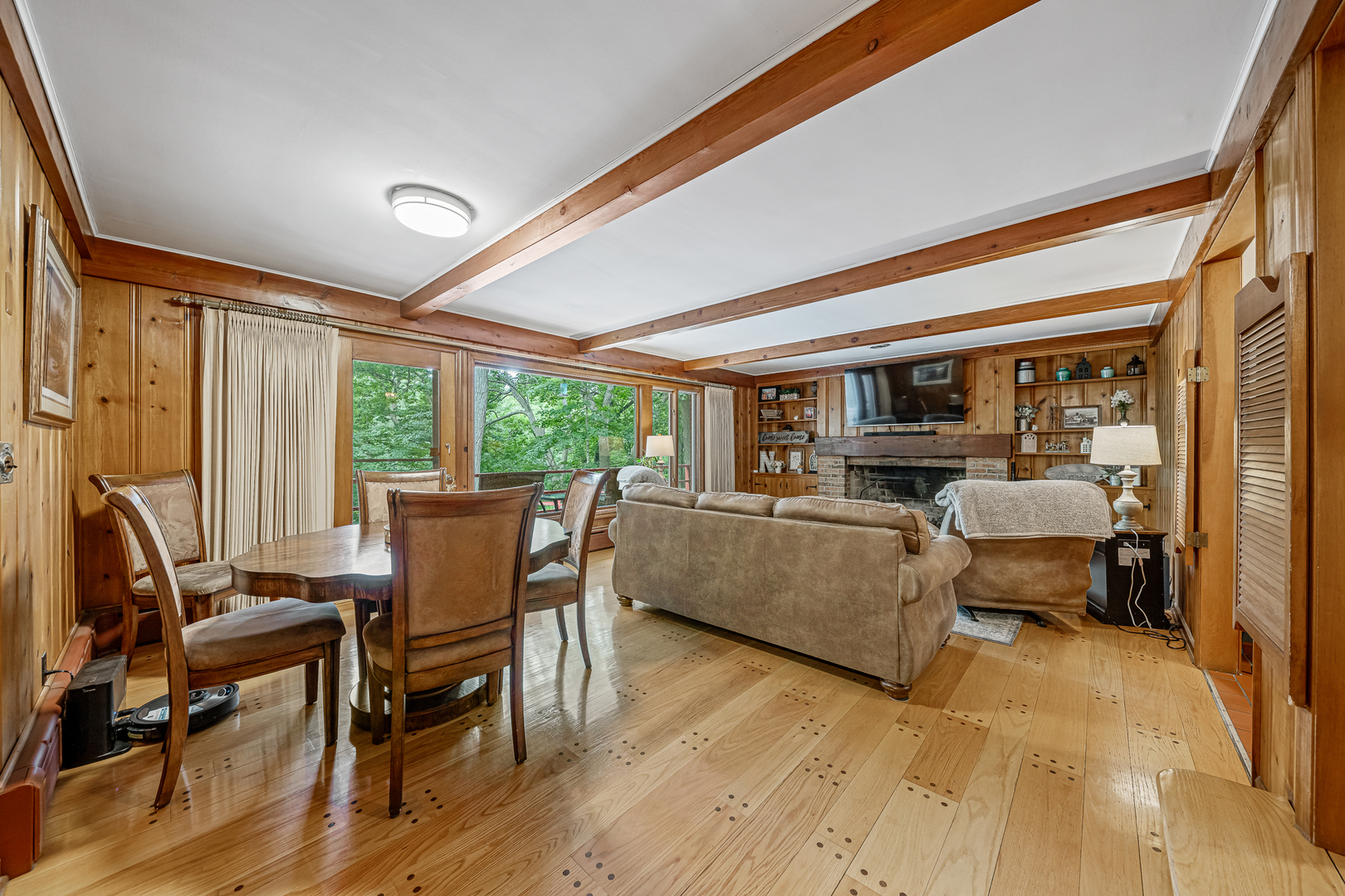 20735 Wolf Road