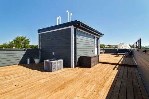 Tiny photo for 943 N Central Park Avenue, Chicago, IL 60651 (MLS # 12521263)