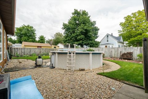 Tiny photo for 1222 S Mason Street, Bloomington, IL 61701 (MLS # 12688200)