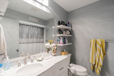 Tiny photo for 1222 S Mason Street, Bloomington, IL 61701 (MLS # 12688200)