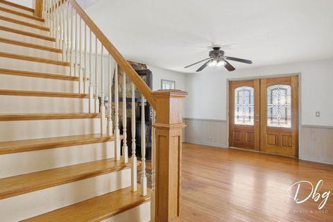 Tiny photo for 21870 W Lake Avenue, Round Lake, IL 60073 (MLS # 12567894)