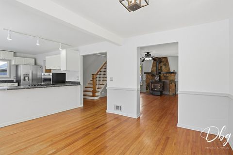 Tiny photo for 21870 W Lake Avenue, Round Lake, IL 60073 (MLS # 12567894)