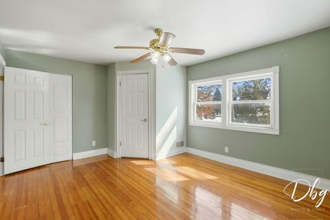 Tiny photo for 21870 W Lake Avenue, Round Lake, IL 60073 (MLS # 12567894)