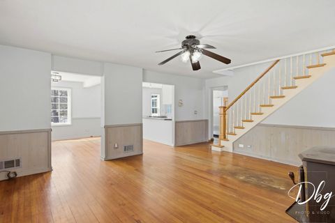 Tiny photo for 21870 W Lake Avenue, Round Lake, IL 60073 (MLS # 12567894)