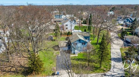 Tiny photo for 21870 W Lake Avenue, Round Lake, IL 60073 (MLS # 12567894)