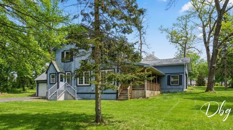 Tiny photo for 21870 W Lake Avenue, Round Lake, IL 60073 (MLS # 12567894)
