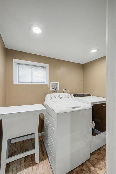 Tiny photo for 13326 S Burley Avenue, Chicago, IL 60633 (MLS # 12733020)