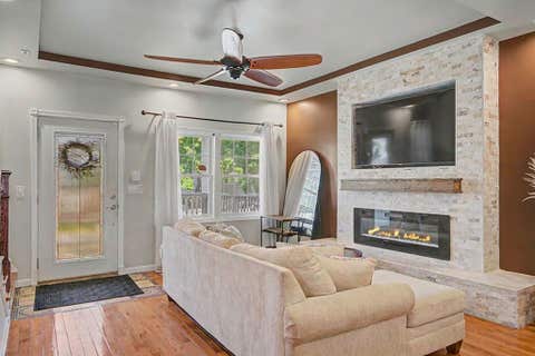 Tiny photo for 13326 S Burley Avenue, Chicago, IL 60633 (MLS # 12733020)