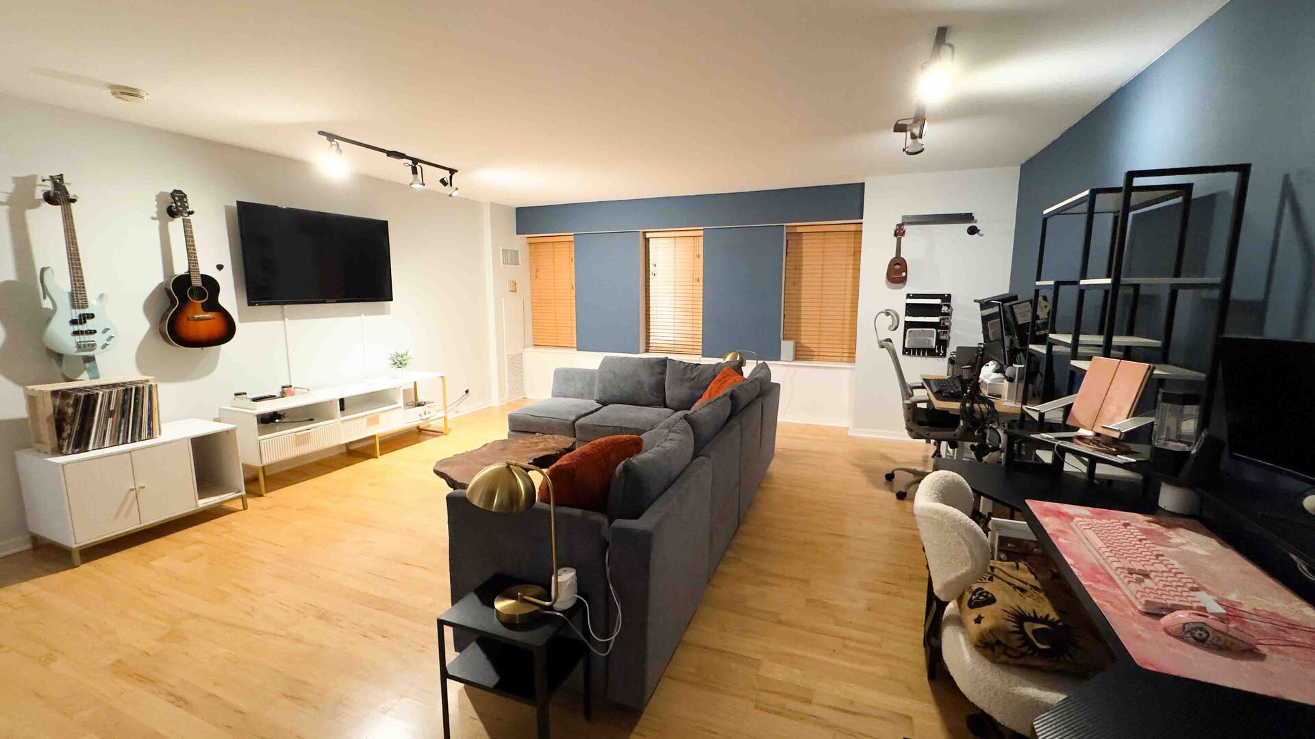 40 E 9th Street 1103