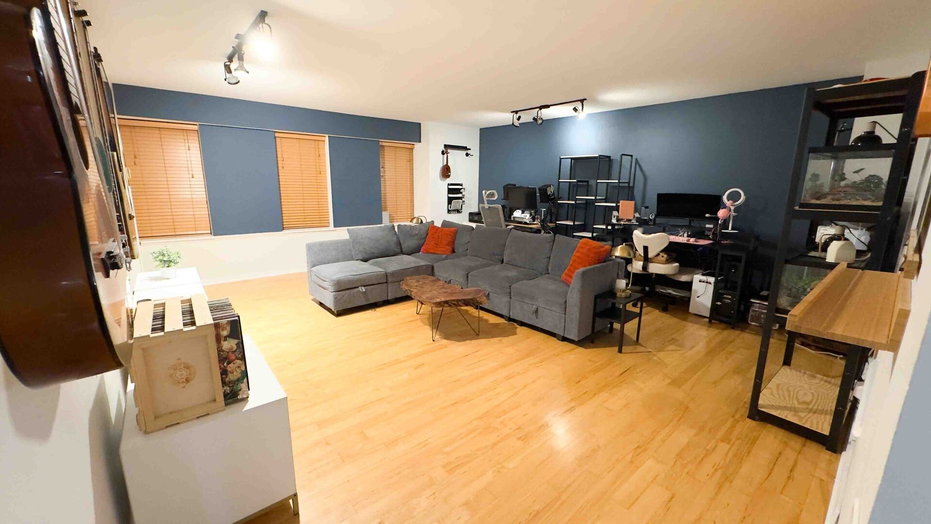 40 E 9th Street 1103