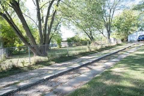 Tiny photo for 1428 Ardmore Drive, Round Lake Beach, IL 60073 (MLS # 12489117)
