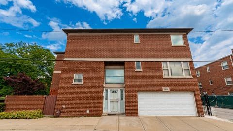 Photo of 2805 S Stewart Avenue, Chicago, IL 60616 (MLS # 12673879)