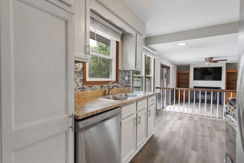 Tiny photo for 1842 Hawk Lane, Elk Grove Village, IL 60007 (MLS # 12711716)