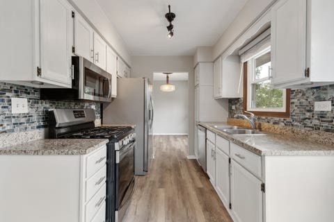 Tiny photo for 1842 Hawk Lane, Elk Grove Village, IL 60007 (MLS # 12711716)