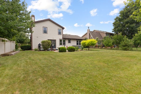 Tiny photo for 1842 Hawk Lane, Elk Grove Village, IL 60007 (MLS # 12711716)