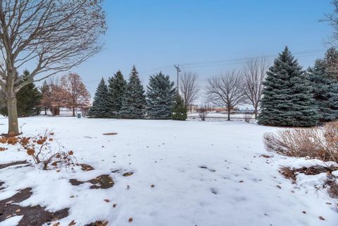 Tiny photo for 11920 Winterberry Lane, Plainfield, IL 60585 (MLS # 12552785)