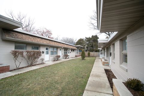 24 E Washington Avenue UNIT-3 Lake Bluff IL 60044