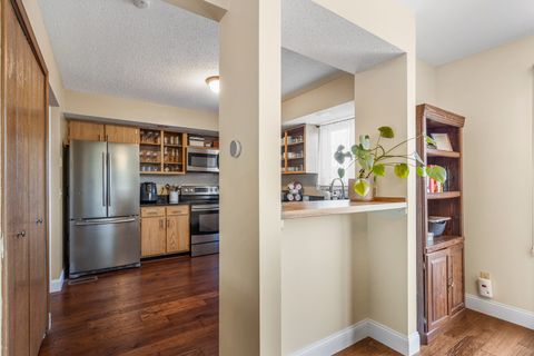 Tiny photo for 2918 Sierra Drive #2918, Champaign, IL 61822 (MLS # 12608378)