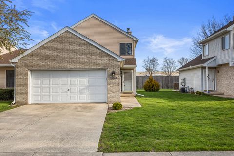 Tiny photo for 2918 Sierra Drive #2918, Champaign, IL 61822 (MLS # 12608378)