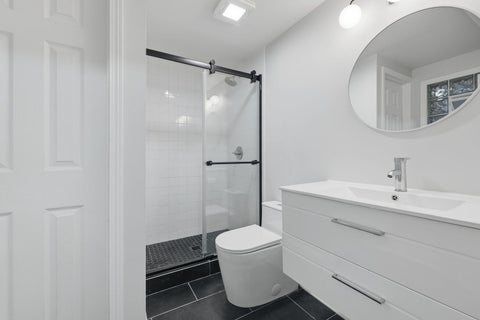 Tiny photo for 1 The Court of Harbinger Falls, Northbrook, IL 60062 (MLS # 12682298)
