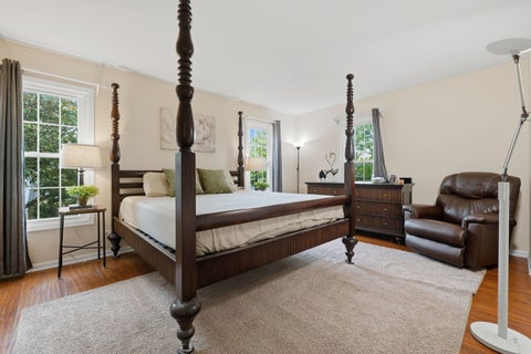Tiny photo for 1 The Court of Harbinger Falls, Northbrook, IL 60062 (MLS # 12682298)