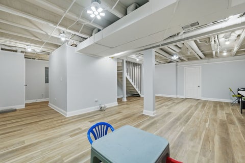 Tiny photo for 1 The Court of Harbinger Falls, Northbrook, IL 60062 (MLS # 12682298)