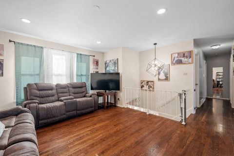 Tiny photo for 17126 Central Park Avenue, Hazel Crest, IL 60429 (MLS # 12526749)