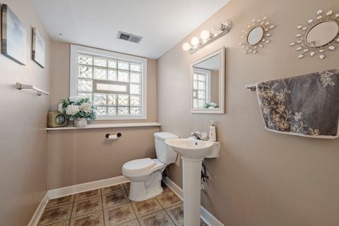 Tiny photo for 17126 Central Park Avenue, Hazel Crest, IL 60429 (MLS # 12526749)