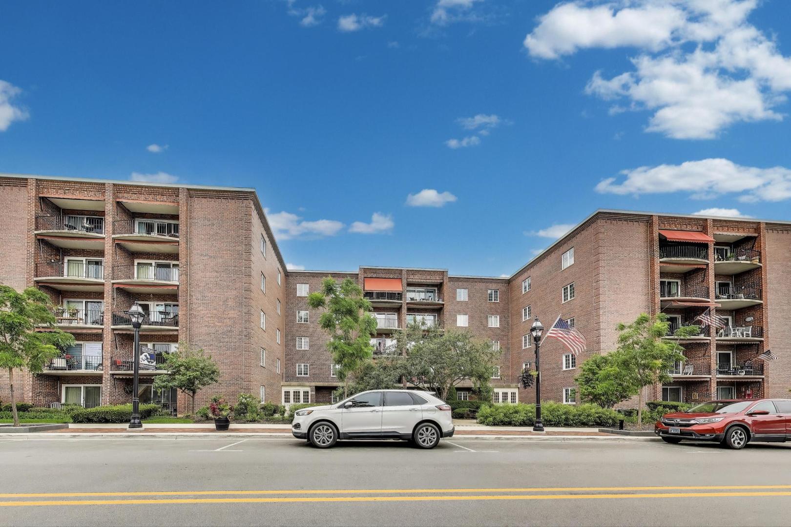 519 N Main Street 4EN