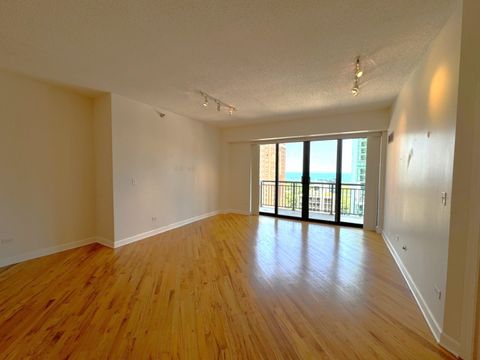 Tiny photo for 41 E 8th Street #1702, Chicago, IL 60605 (MLS # 12397305)