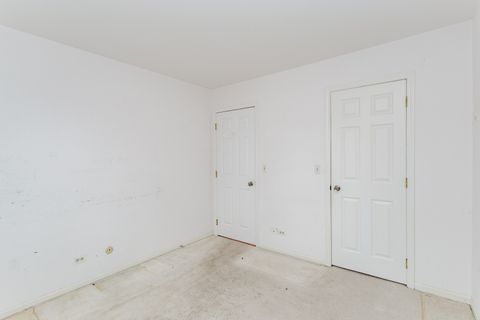 Tiny photo for 1410 Pebblecreek Drive, Glenview, IL 60025 (MLS # 12576457)