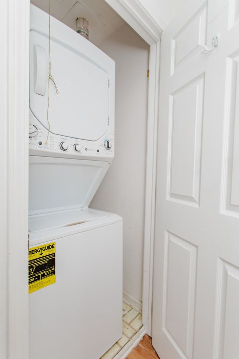 Tiny photo for 1410 Pebblecreek Drive, Glenview, IL 60025 (MLS # 12576457)