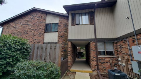 Photo of 7342 Winthrop Way #8, Downers Grove, IL 60516 (MLS # 12758454)