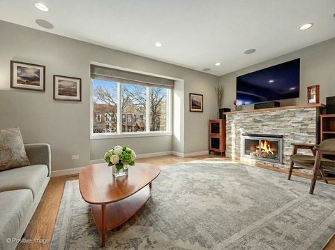 Tiny photo for 105 HOME Avenue, Oak Park, IL 60302 (MLS # 12551793)