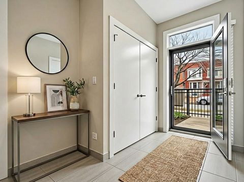 Tiny photo for 105 HOME Avenue, Oak Park, IL 60302 (MLS # 12551793)