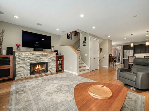 Tiny photo for 105 HOME Avenue, Oak Park, IL 60302 (MLS # 12551793)