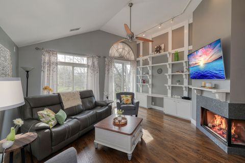 Tiny photo for Warrenville, IL 60555 (MLS # 12612200)