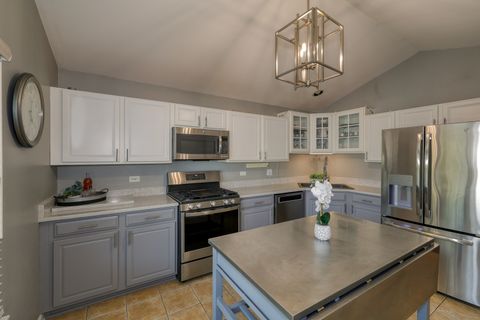 Tiny photo for Warrenville, IL 60555 (MLS # 12612200)