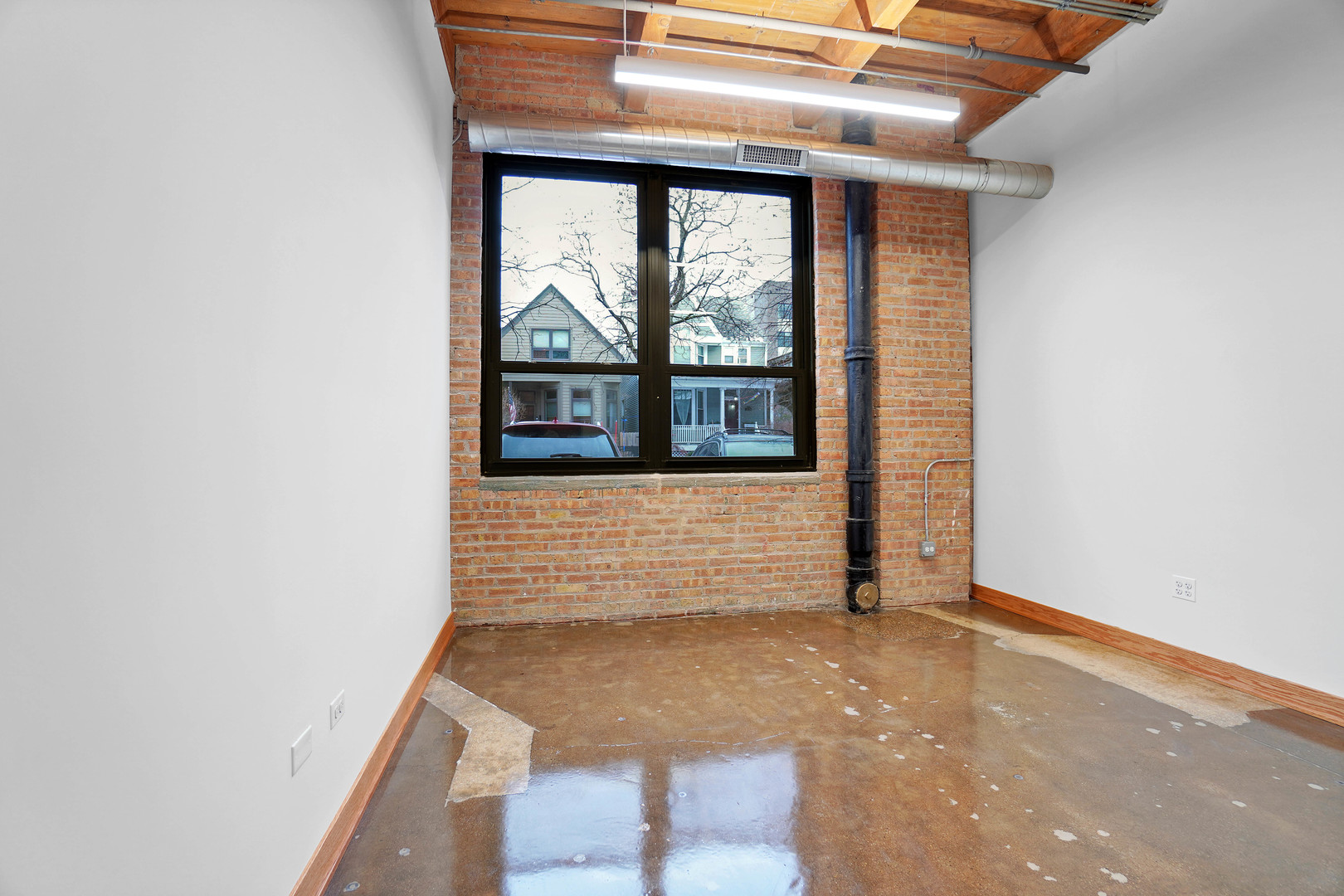 1806 W Cuyler Avenue 102