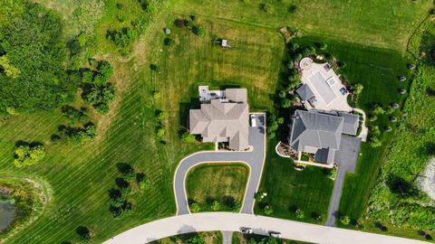 Tiny photo for 28 Shenandoah Circle, South Barrington, IL 60010 (MLS # 12489030)