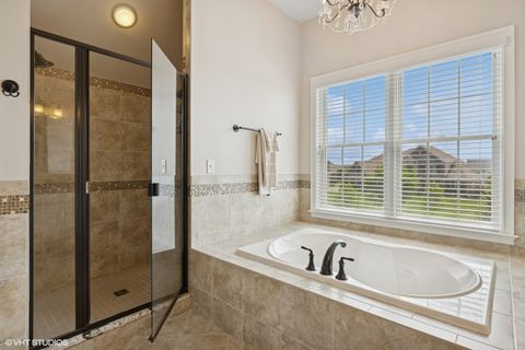 Tiny photo for 28 Shenandoah Circle, South Barrington, IL 60010 (MLS # 12489030)